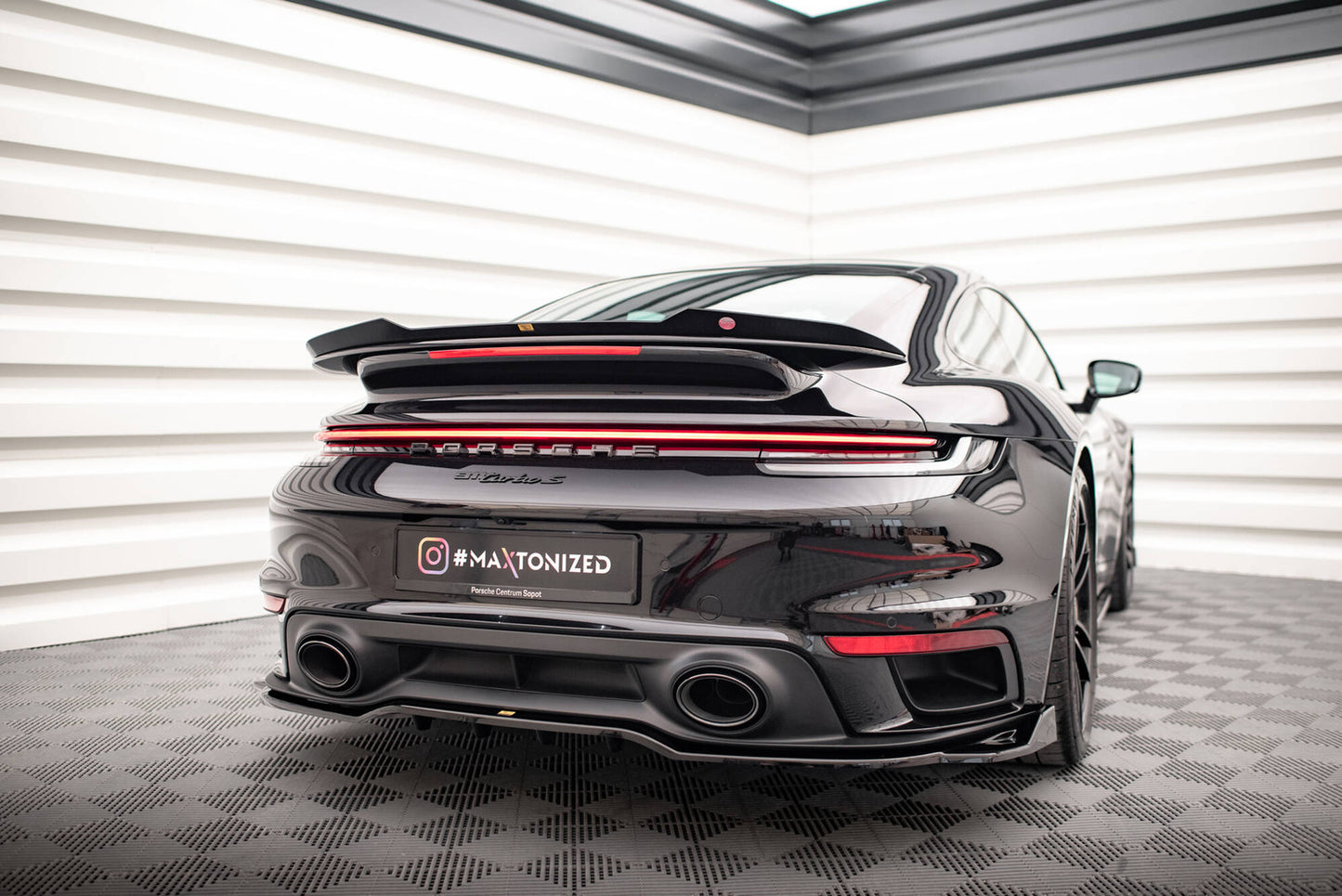 Zestaw Splitterów Maxton Design Porsche 911 Turbo S 992