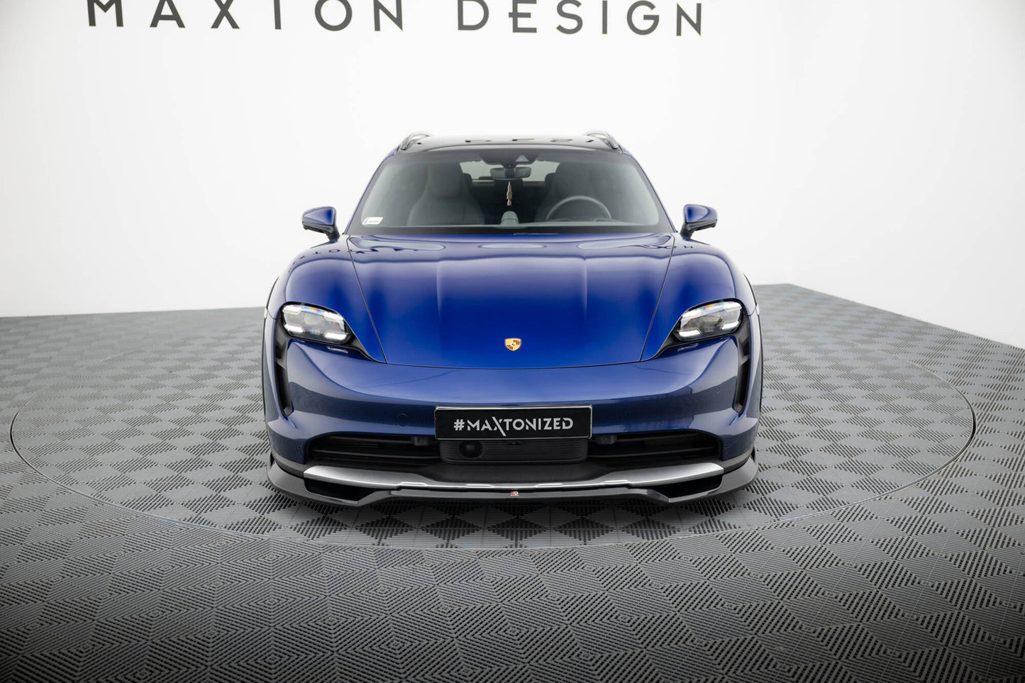 Zestaw Splitterów Maxton Porsche Taycan Cross Turismo 4S