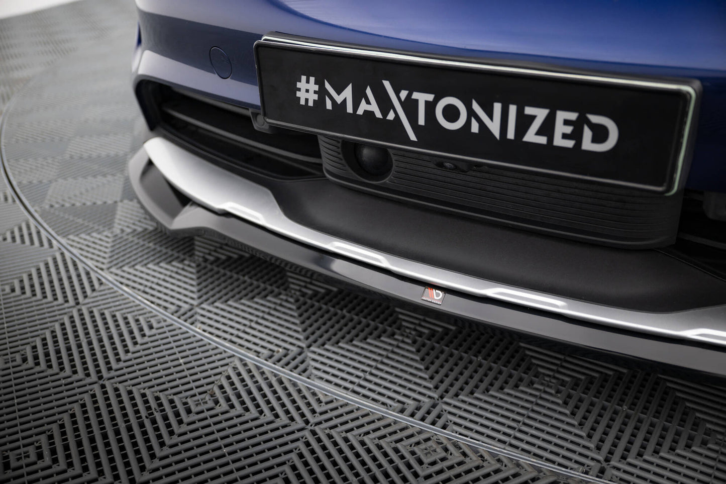 Zestaw Splitterów Maxton Porsche Taycan Cross Turismo 4S