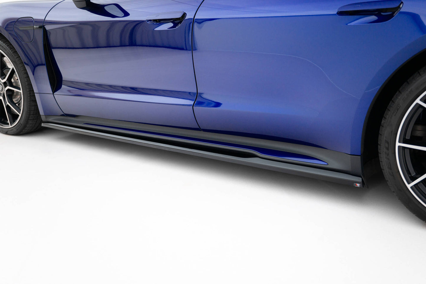 Zestaw Splitterów Maxton Design Porsche Taycan Turbo S Mk1