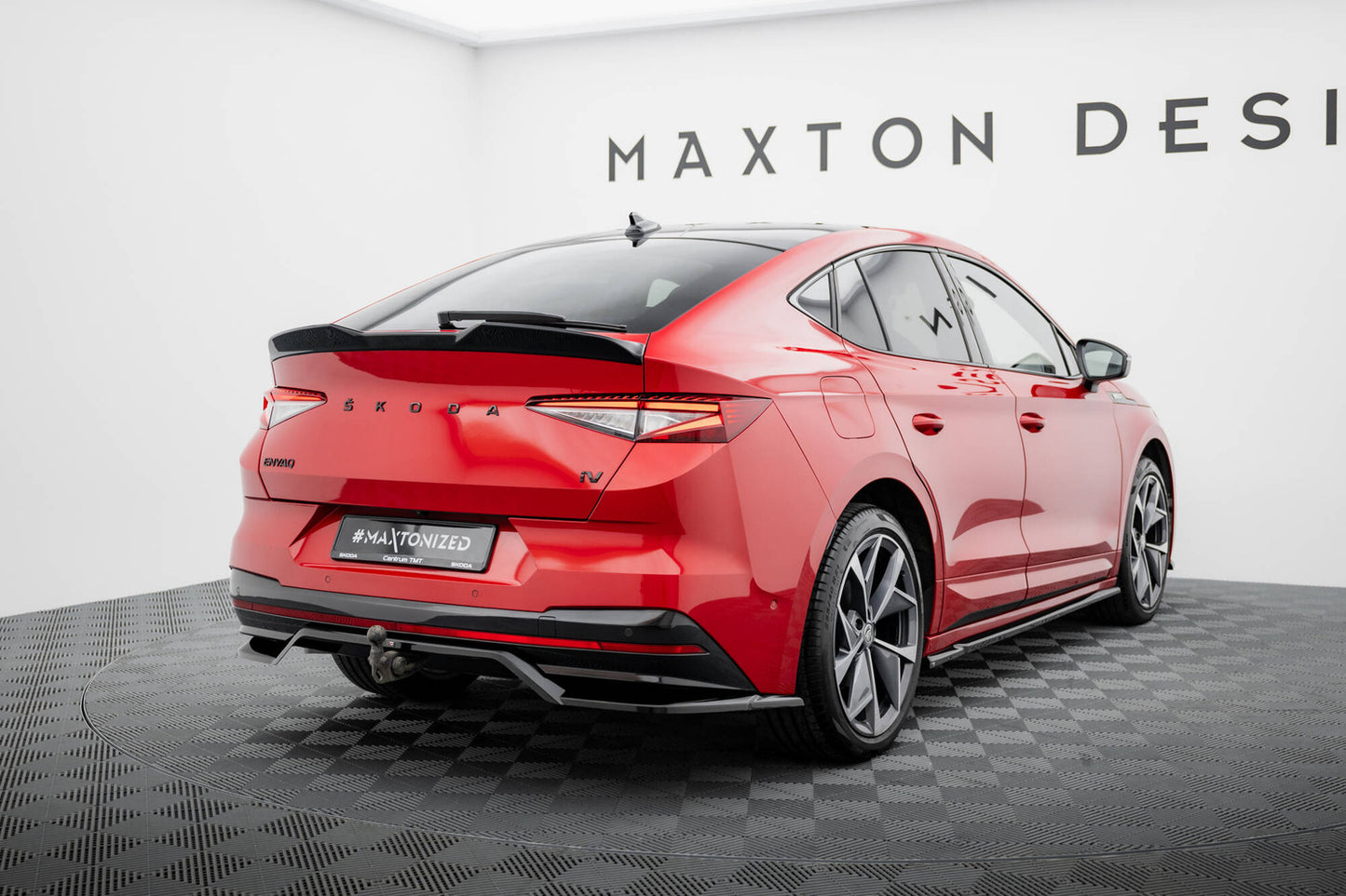 Zestaw Splitterów Maxton Skoda Enyaq Coupe iV RS