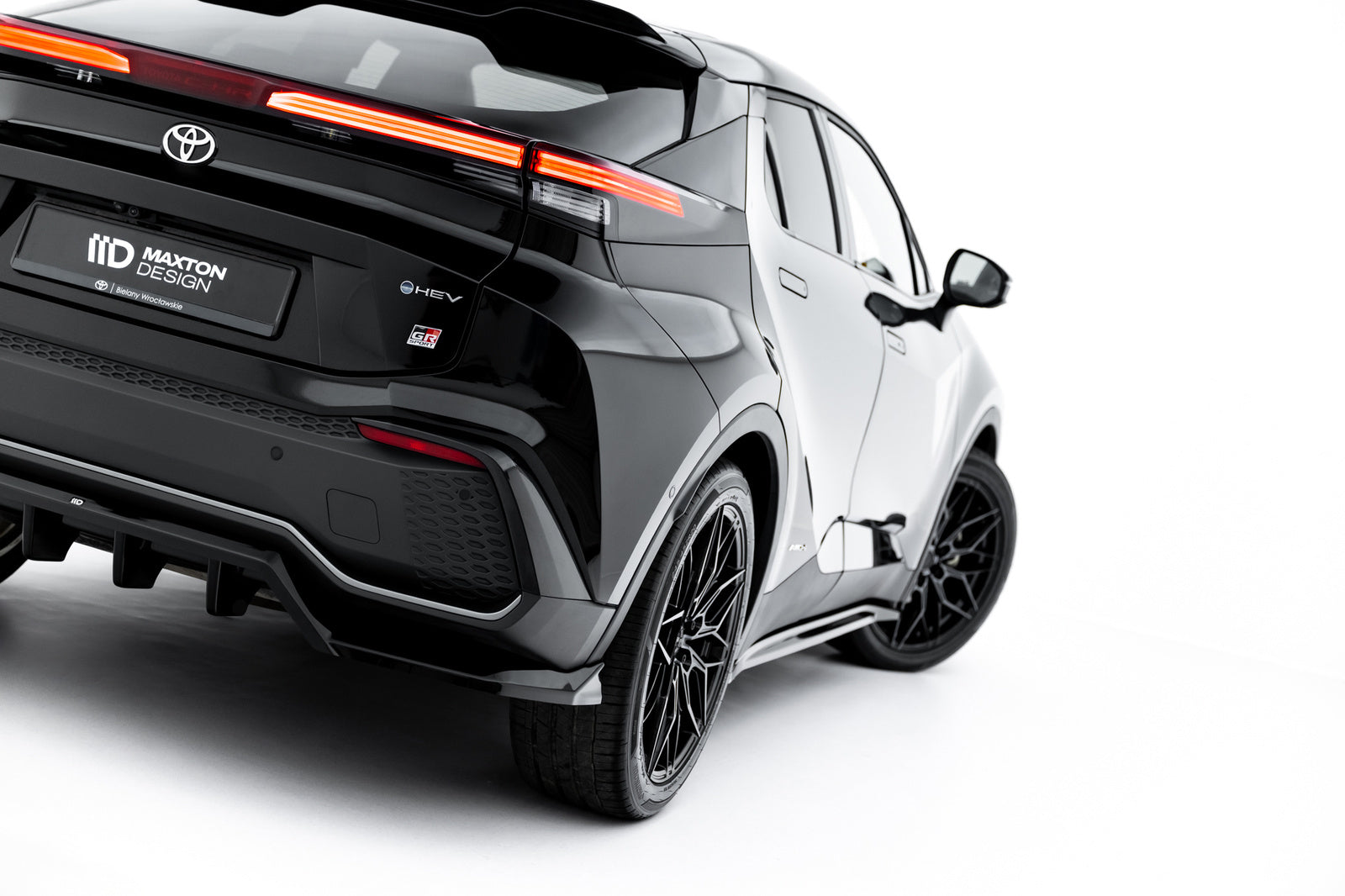 Zestaw Splitterów Maxton Design Toyota C-HR Mk2
