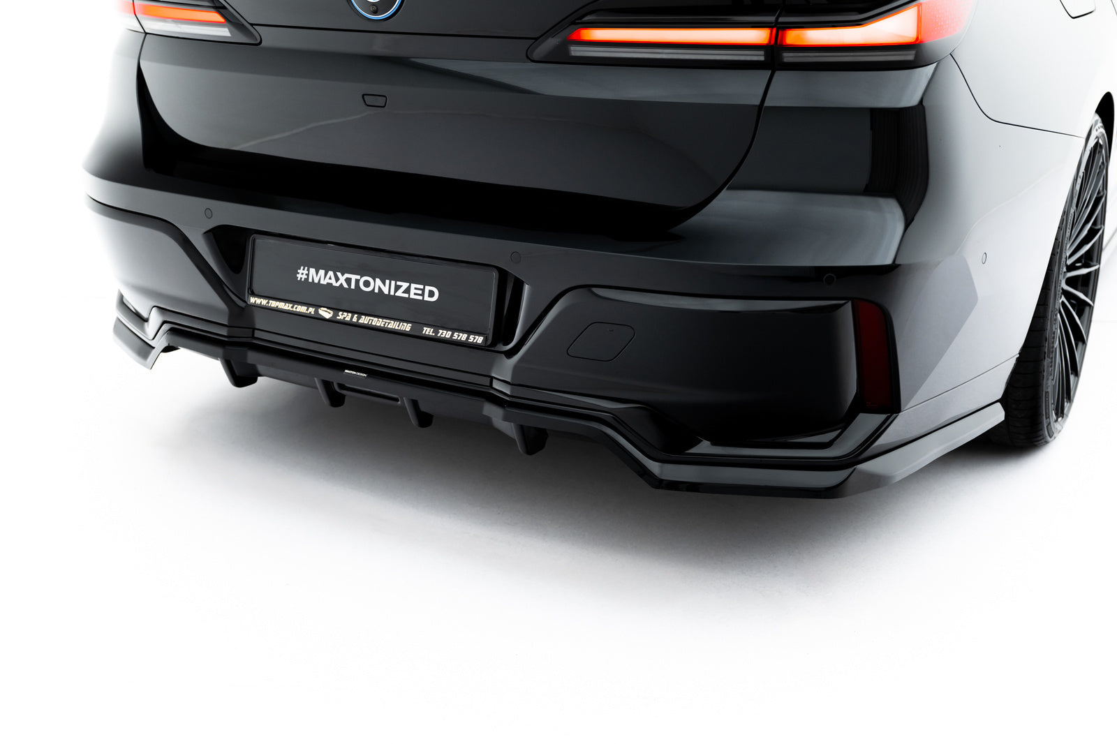 Zestaw Splitterów V.2 BMW 740d/740i G70 M-Pack Maxton Design