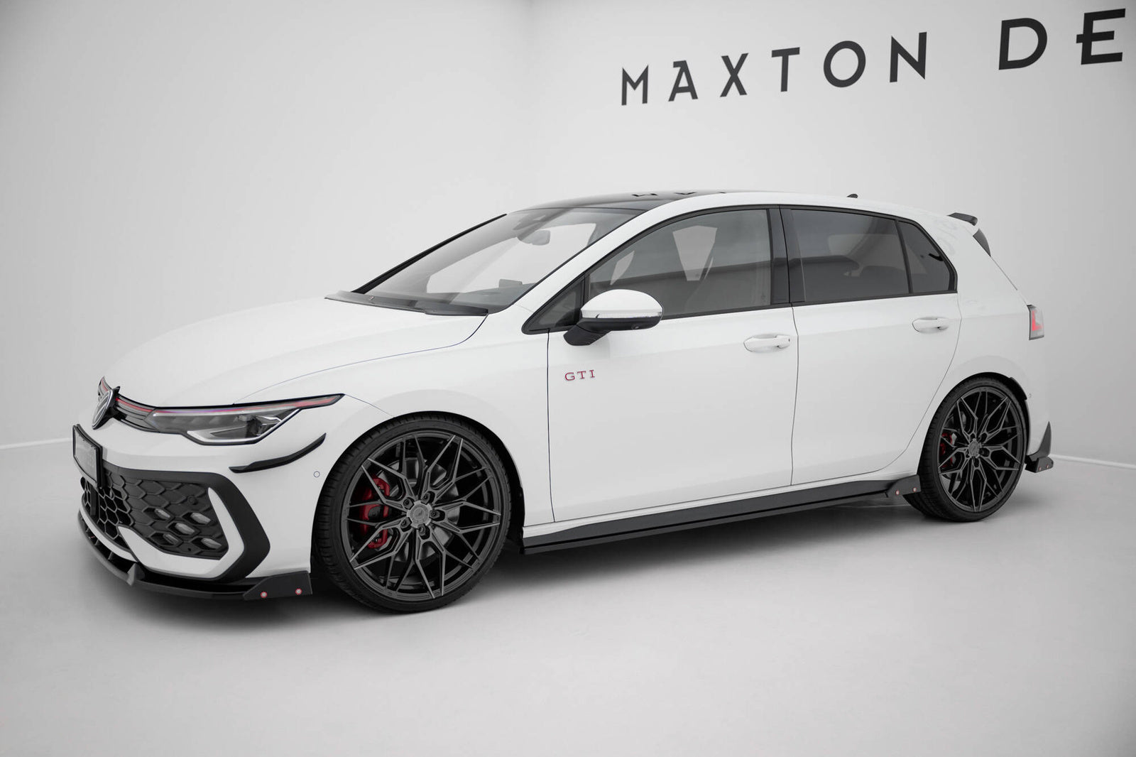Zestaw Splitterów V.2 Volkswagen Golf GTI Mk8 Facelift Maxton