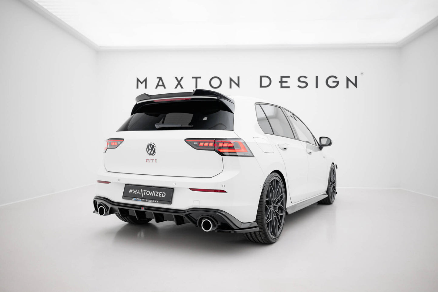 Zestaw Splitterów V.2 Volkswagen Golf GTI Mk8 Facelift Maxton