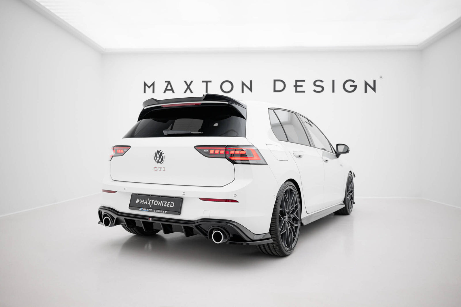 Zestaw Splitterów V.2 Volkswagen Golf GTI Mk8 Facelift Maxton