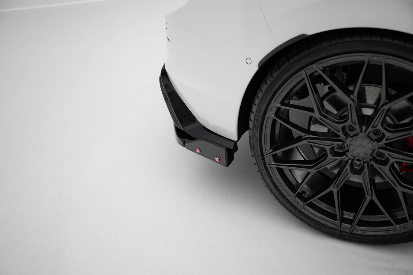 Zestaw Splitterów V.2 Volkswagen Golf GTI Mk8 Facelift Maxton