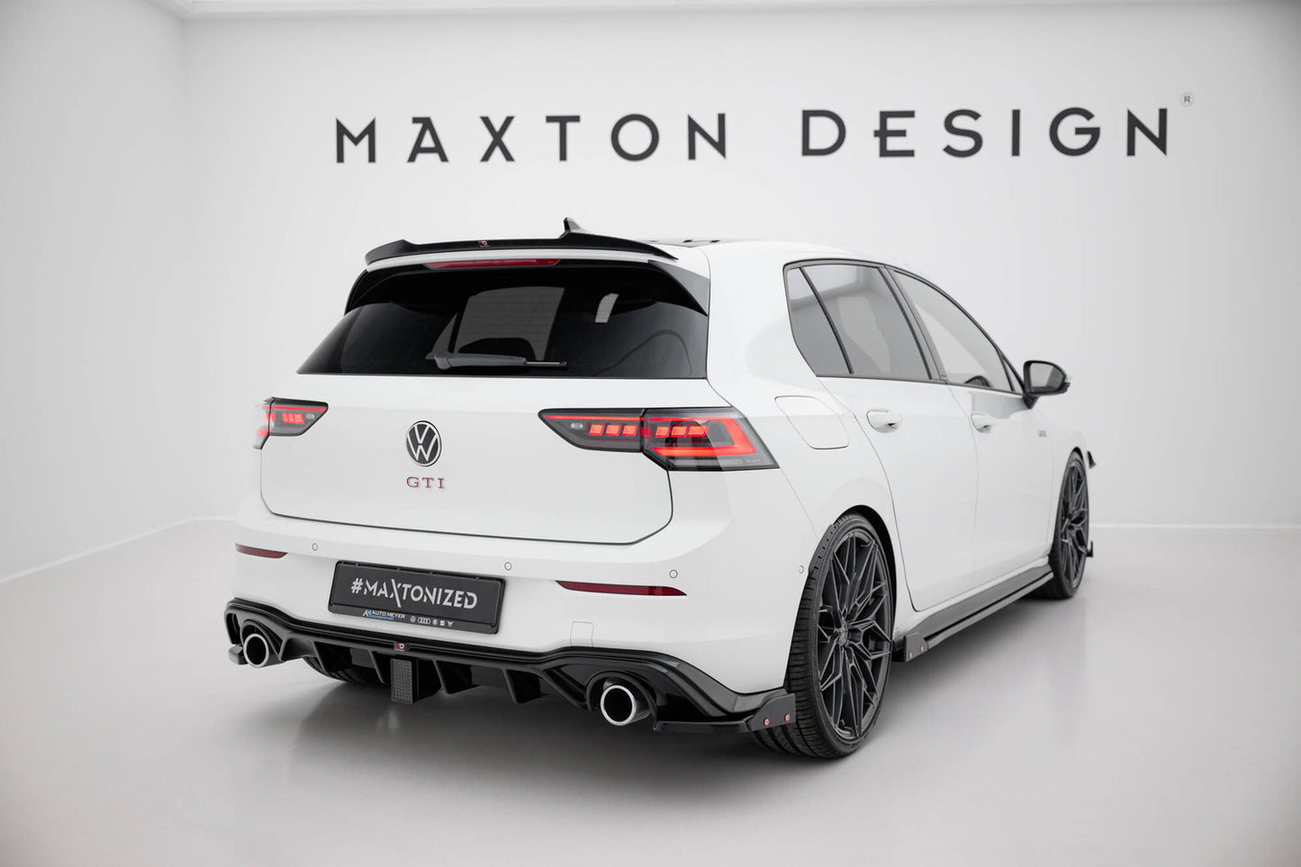 Zestaw Splitterów V.2 Volkswagen Golf GTI Mk8 Facelift Maxton
