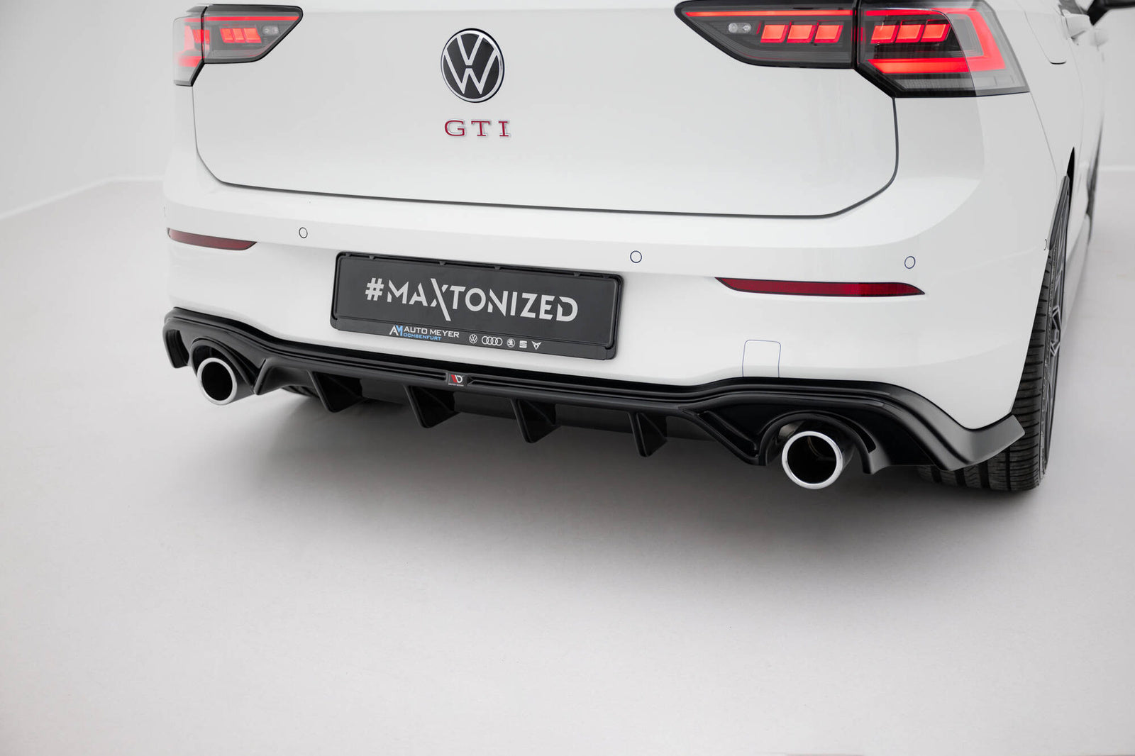 Zestaw Splitterów V.2 Volkswagen Golf GTI Mk8 Facelift Maxton