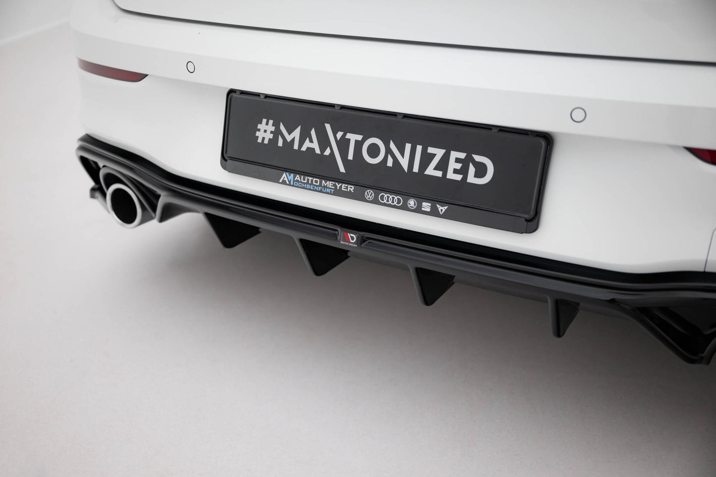 Zestaw Splitterów V.3 Maxton Design VW Golf GTI Mk8 Facelift
