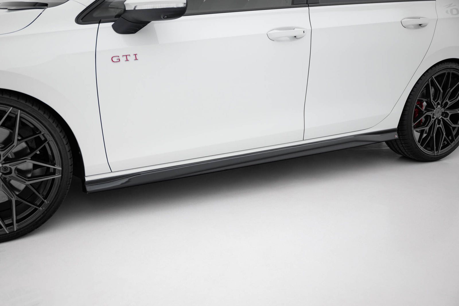 Zestaw Splitterów V.3 Maxton Design VW Golf GTI Mk8 Facelift