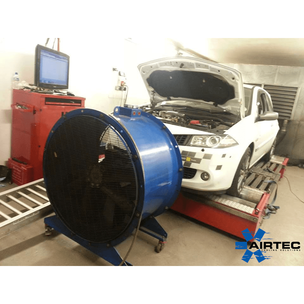 AIRTEC Motorsport Intercooler do Renault Megane 2 225 i R26 (5)