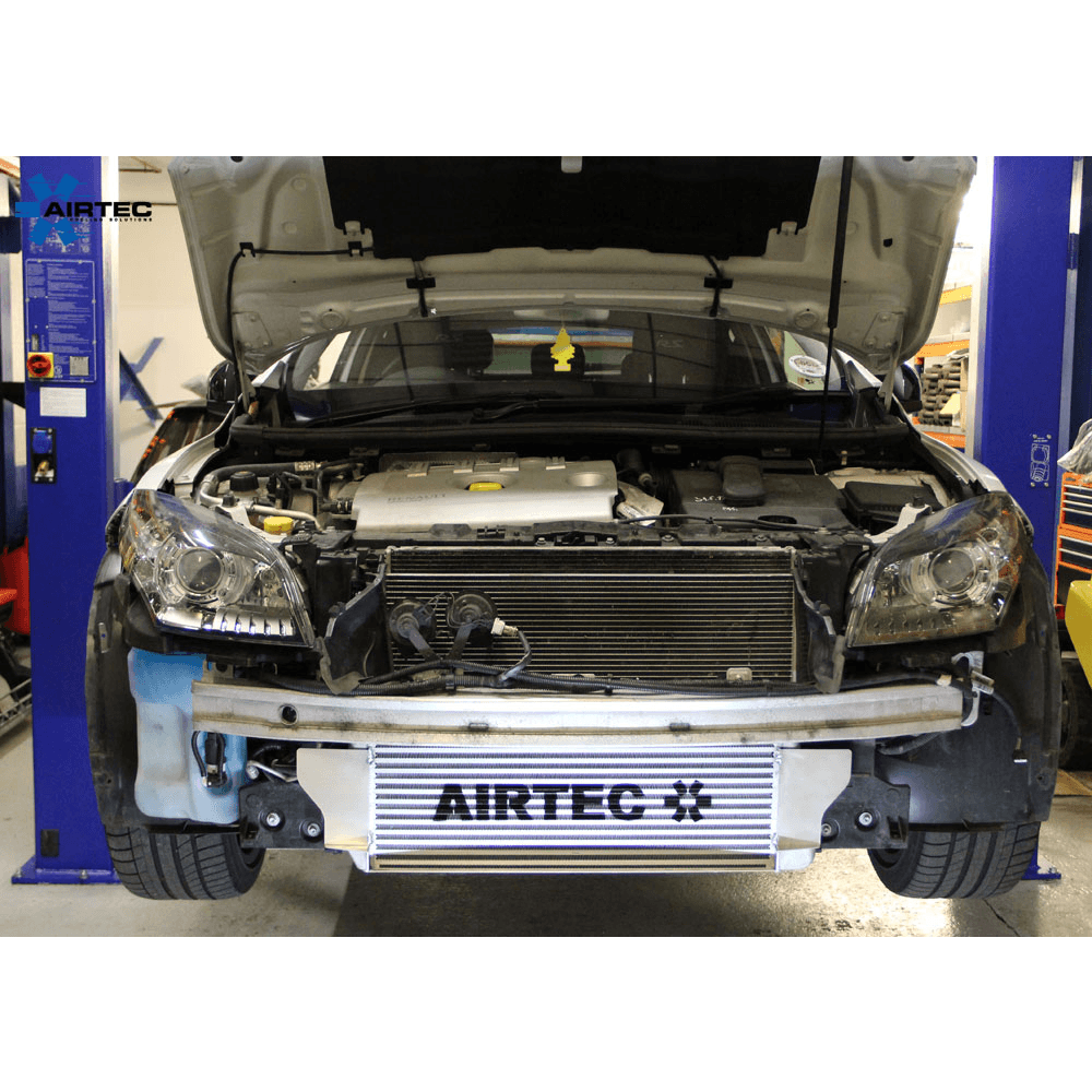 AIRTEC Motorsport Intercooler Stage 1 z kierownicą powietrza do Renault Megane 3 RS 250 / 265 (3)